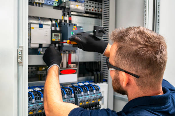 Best Emergency Electrician Near Me  in St Pauls, NC